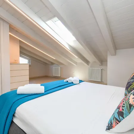 Desenzanoloft Official Partner Marriott Homes & - H2o Inside With 3 Pools * Desenzano del Garda
