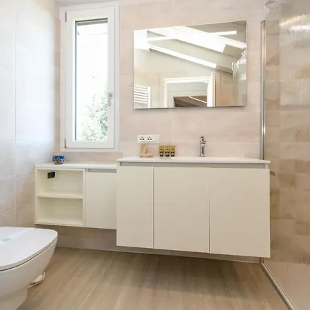 Desenzanoloft Official Partner Marriott Homes & - H2o Inside With 3 Pools