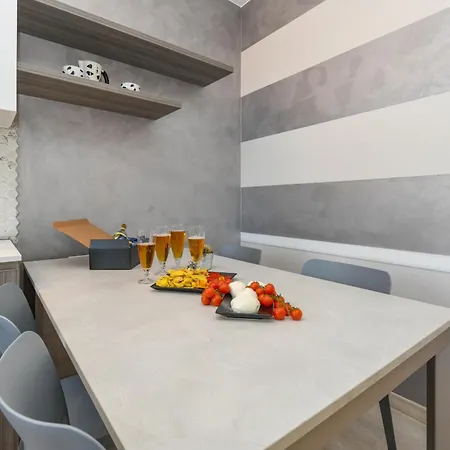 Desenzanoloft Official Partner Marriott Homes & - H2o Inside With 3 Pools Holiday home *