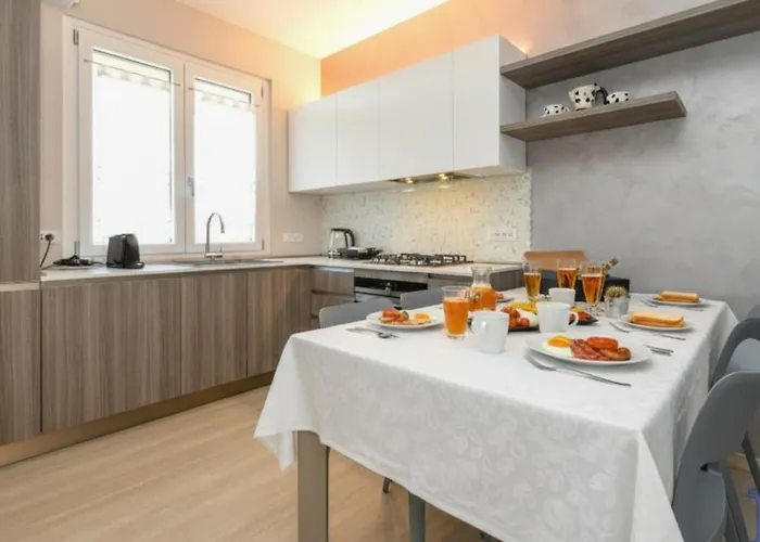 H2o With 3 Pools Desenzanoloft Official Partner Homes & By Marriott Bonvoy Feriehus Desenzano del Garda