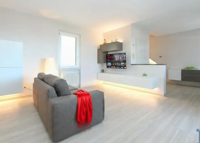 Feriehus H2o With 3 Pools Desenzanoloft Official Partner Homes & By Marriott Bonvoy Desenzano del Garda