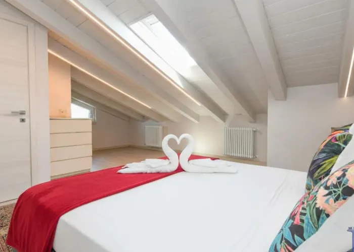 H2o With 3 Pools Desenzanoloft Official Partner Homes & By Marriott Bonvoy Feriehus Desenzano del Garda